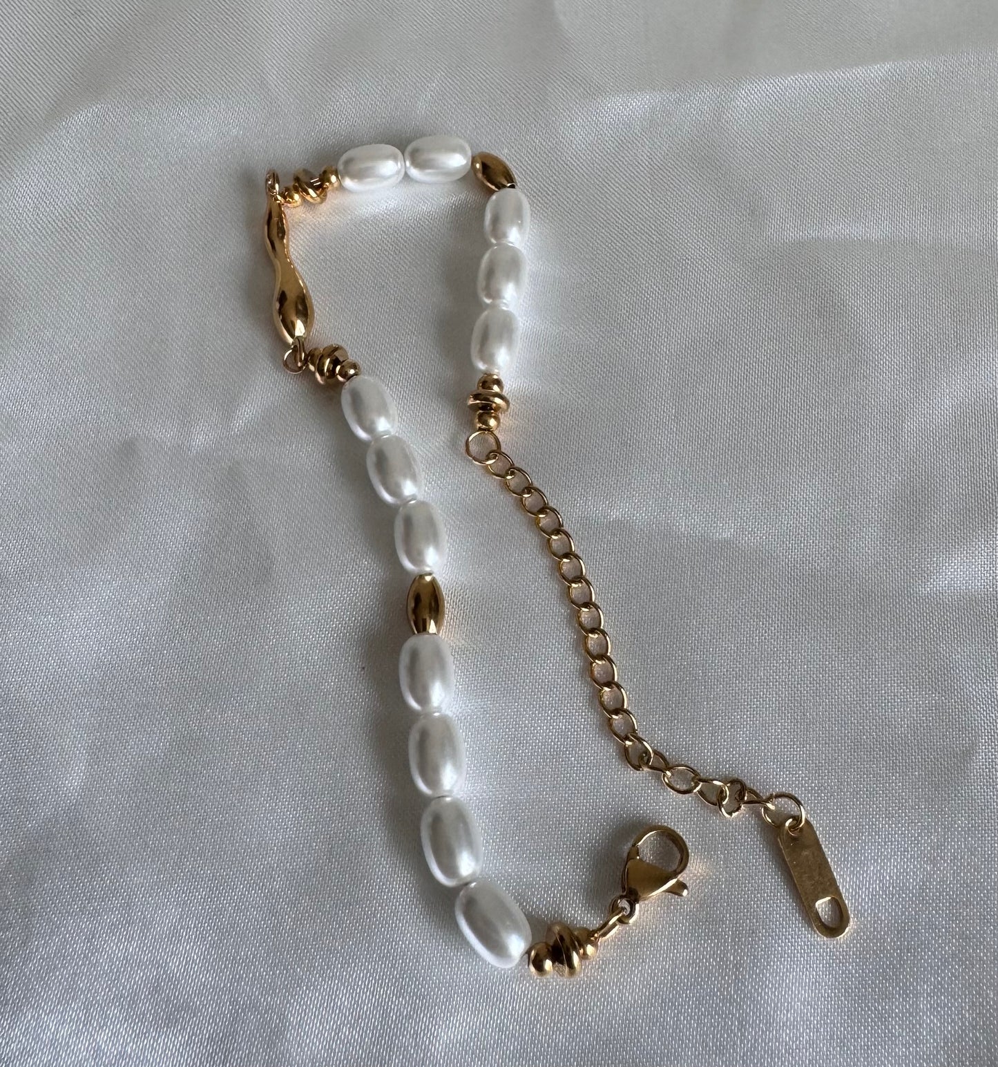 Alma bracelet