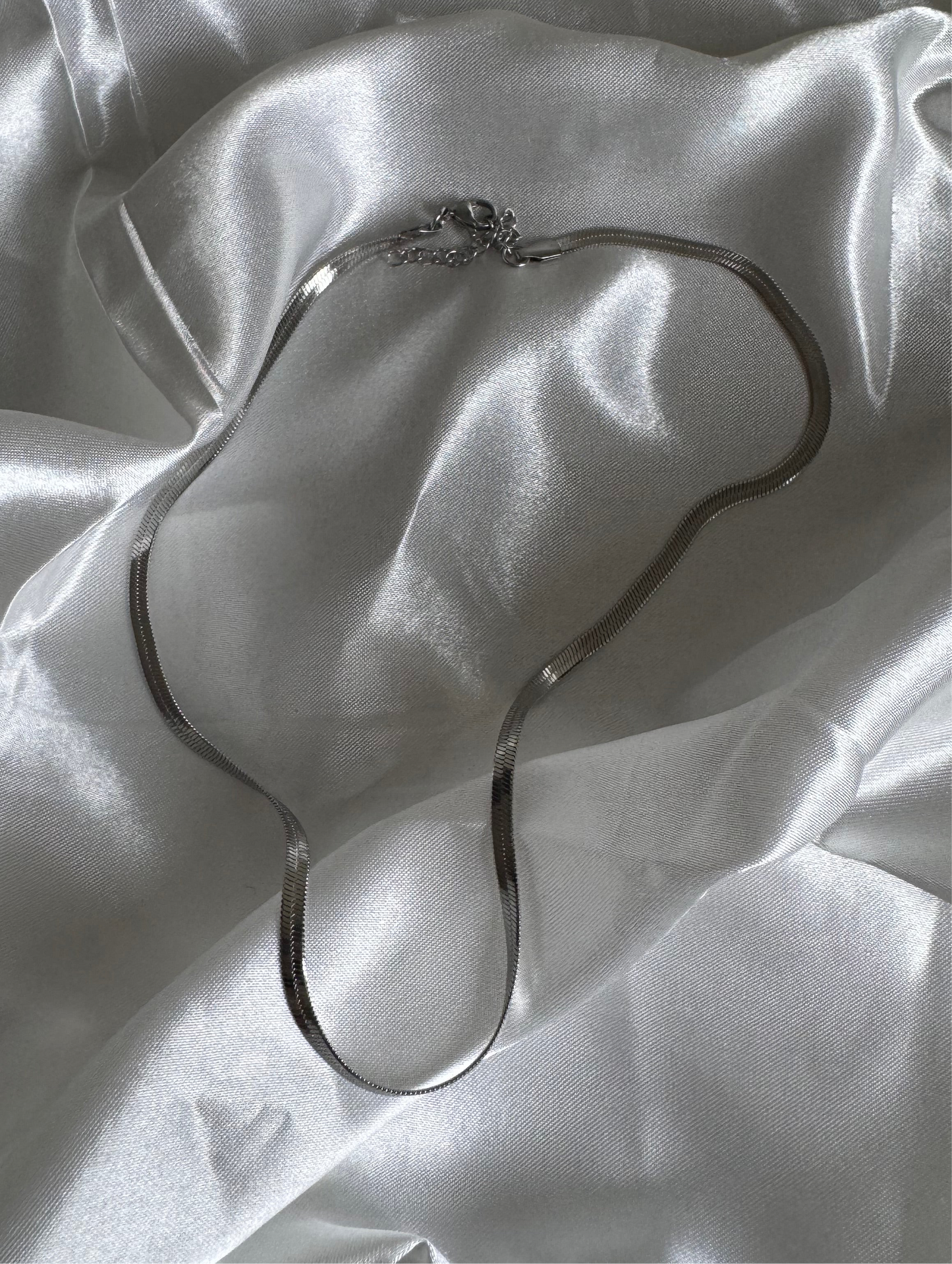 Amelia necklace