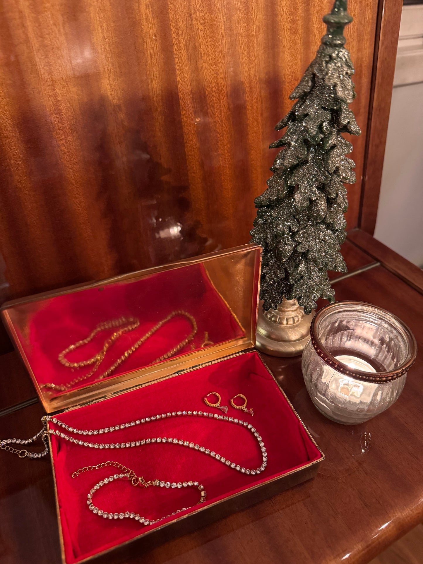 Auleria necklace