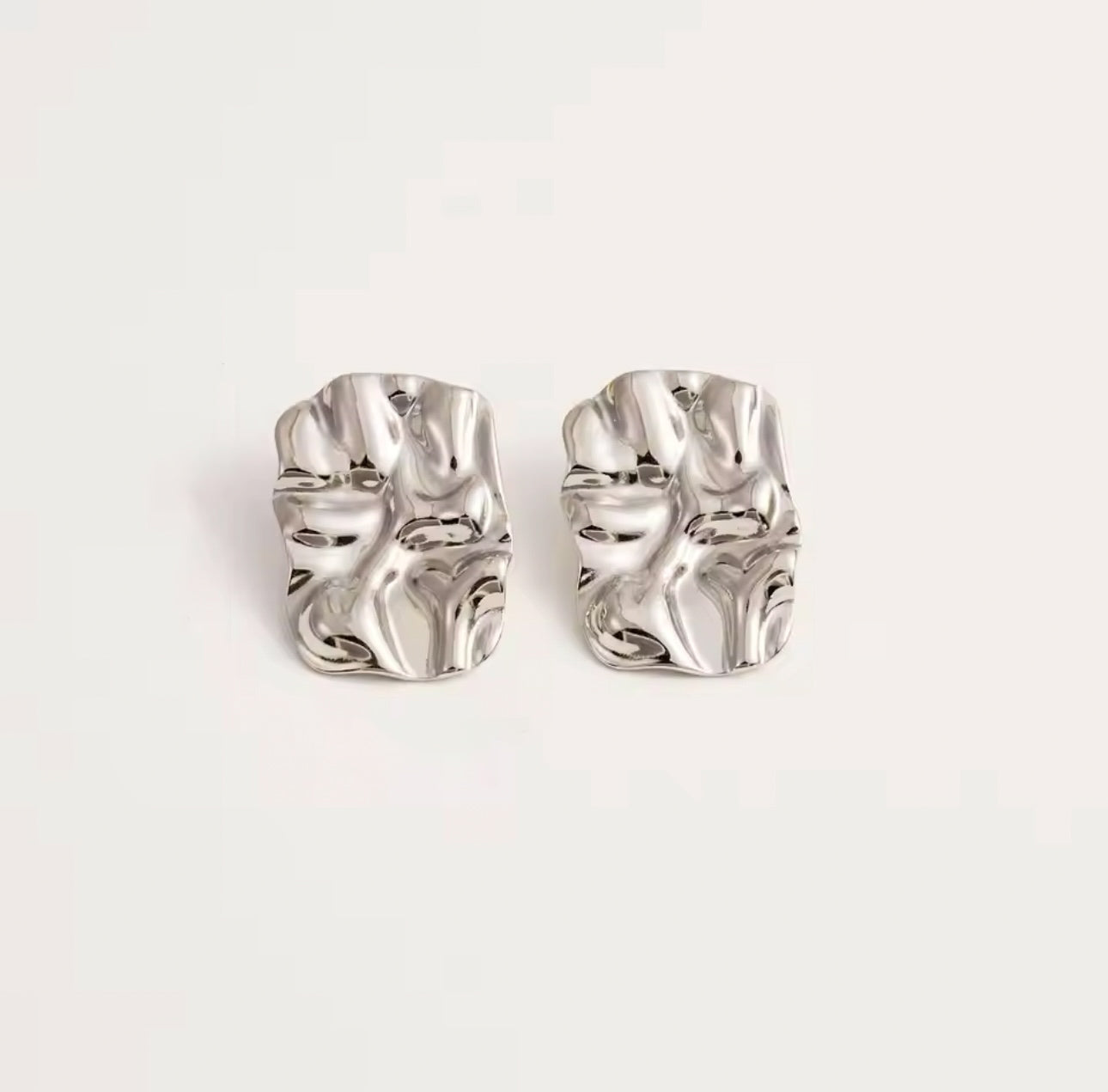 Wave earrings