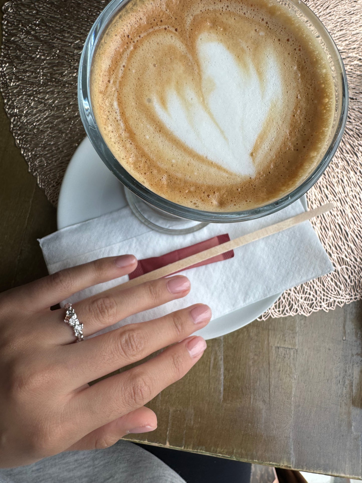 Amore ring