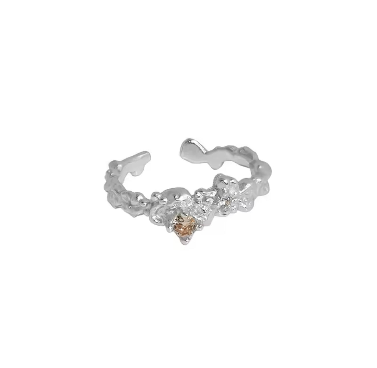Amore ring